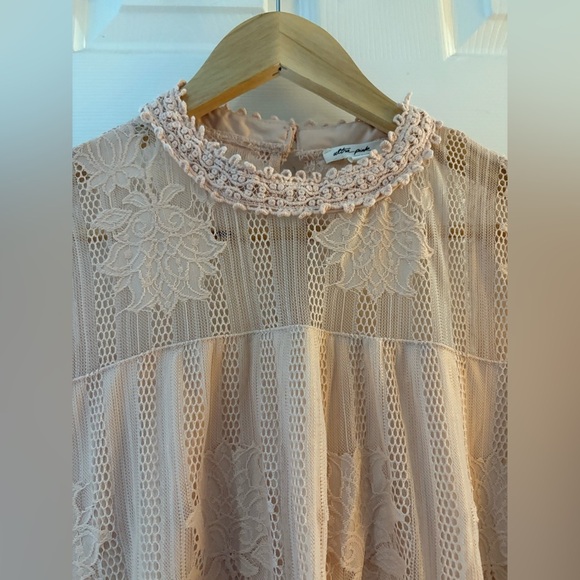 Ultra Pink long sleeve high neck lace pink top size medium lined - Picture 5 of 11